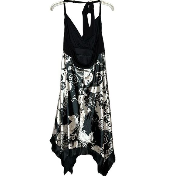 Torrid Tie Halter Handkerchief Jagged Hem Shimmery Material Dress. Size 2X. - Picture 4 of 9